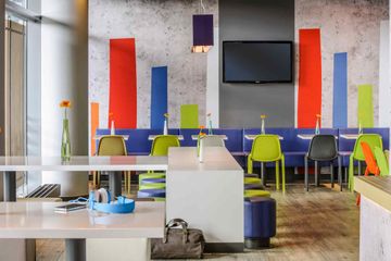 Ibis Airport Kolonia
