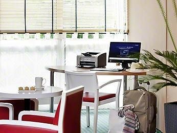 Ibis Airport Кёльн
