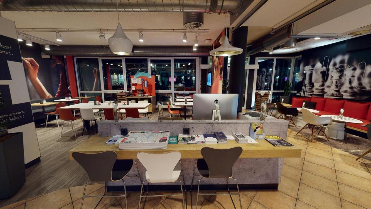 Отель Ibis Airport Кёльн